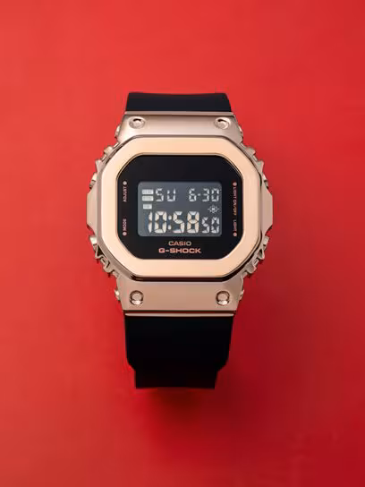 GM-S5600PG-1 три четверти