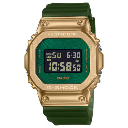 Casio GM-5600CL-3 — вид спереди
