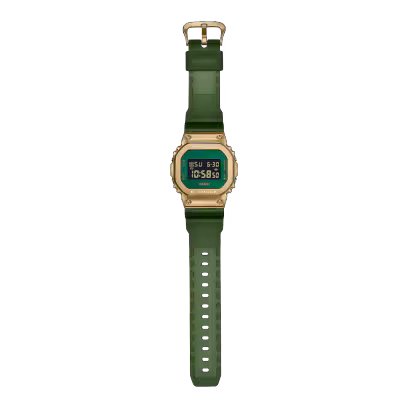 Casio GM-5600CL-3 — вид сзади