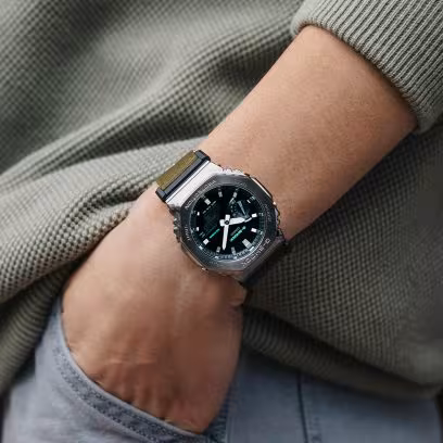 G-Shock GM-2100CB-3A в носке