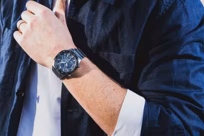 Casio Edifice ECB-950DB-1A — детали корпуса